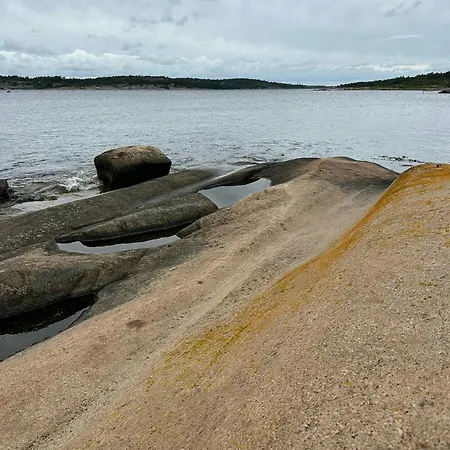 Nature Gem With Pool In Hvaler Vakantiehuis *